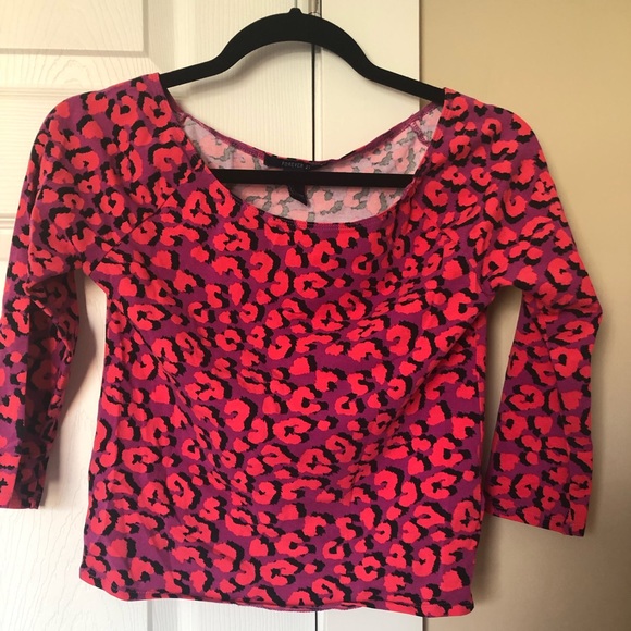 NWOT Forever21 Animal Print Crop Top - Picture 1 of 2